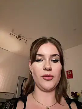 maribelriver (F young) - Tip 60tk for 1 EGON KOWALSKI PORNO! 🤓⭐️