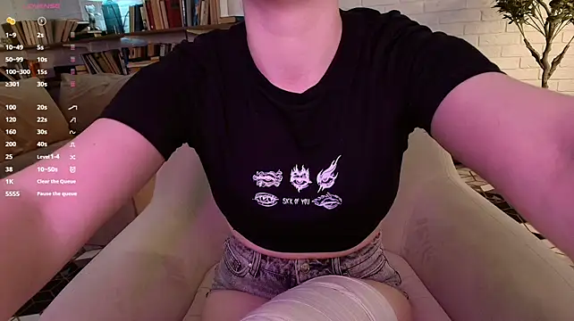 kellecullison (F teen) - spank my ass X3