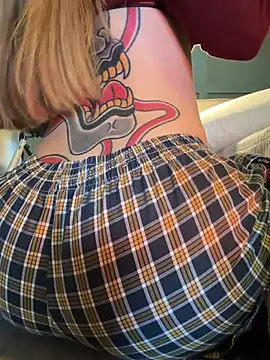 curchez_ (F young) - Lush toy in ass + 5 videos last tipper