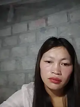 Buong-binh live cam on StripChat