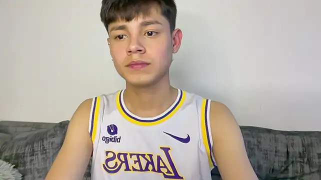 andy_belier23 (M twink) - Activate my Lovense