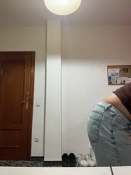 _antonella_dreamss live cam on StripChat