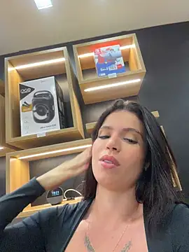 Rafaellaz live cam