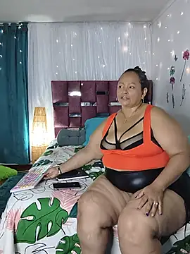 ScarletthJhonson- live cam on StripChat