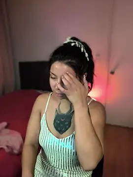 ivihetaira live cam on StripChat