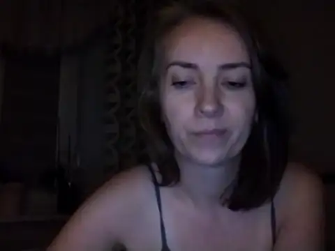 JenniferAlone webcam