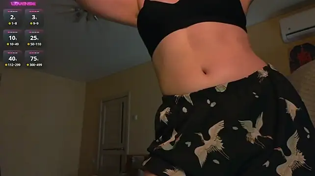 Val_lava live cam on StripChat