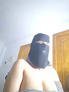 Webcam Model(Big_as-big) is live