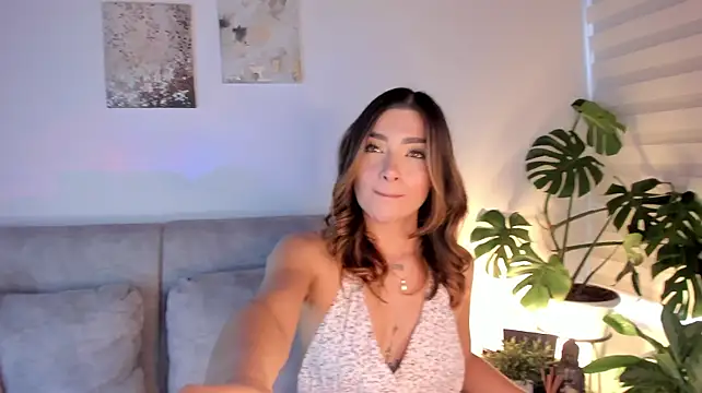 AlleCollins live cam on StripChat
