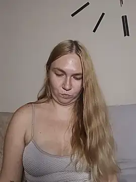 KisaVixen live cam on StripChat