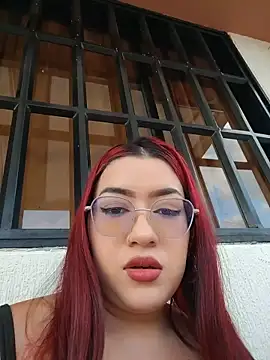 Odett_Sw live cam on StripChat