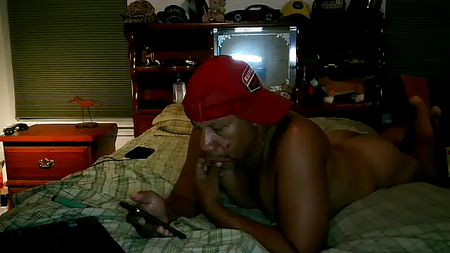 pimpdaddy4ever live cam on StripChat
