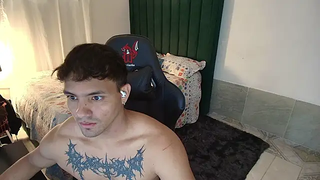 man_dur07 live cam on StripChat