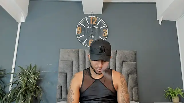 Robin_Rief live cam on StripChat