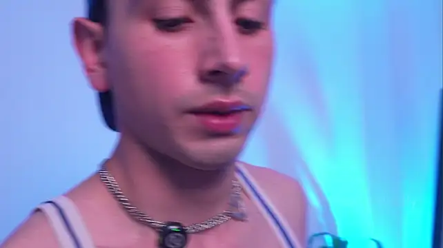 mathewconelly live cam on StripChat