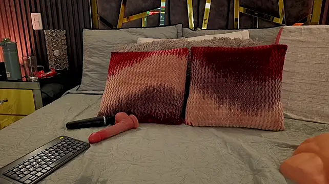 ScarletTorres live sex cam