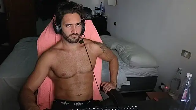Al3xox02 live sex cam
