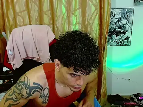 Logan0626 live cam on StripChat