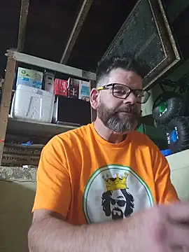 ultimateBWC live cam on StripChat