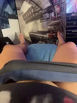 MatthewEmme2121 live cam on StripChat