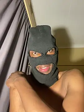 Thabang13_ live cam on StripChat