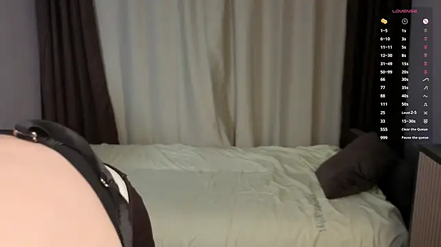 JeremySasala live cam on StripChat