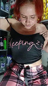Queen_lorena live cam on StripChat