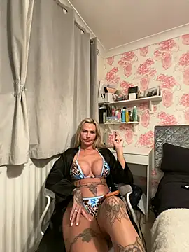ohelizab3th live cam on StripChat