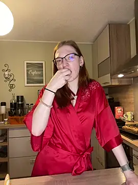 FinaFoxy live cam on StripChat