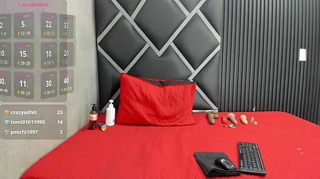 Marymarr-23 live cam on StripChat