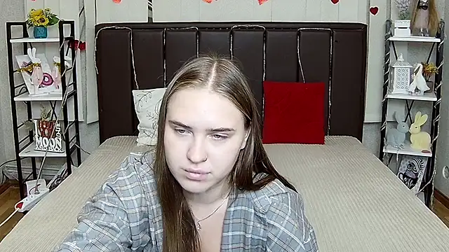 LauraHlot live cam on StripChat