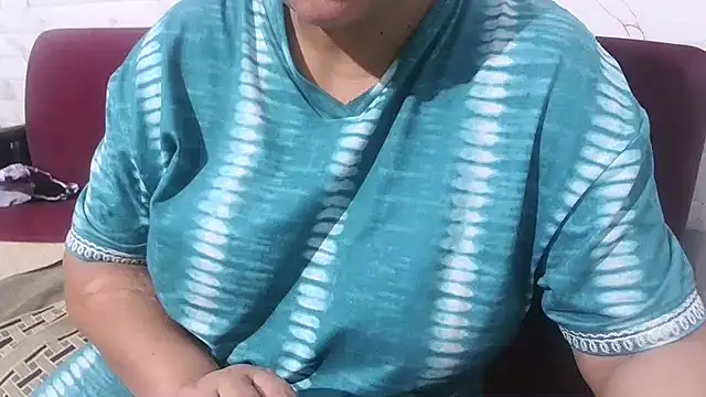 CUTE_SONA143 live cam on StripChat