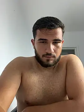 NikolasKane live cam on StripChat
