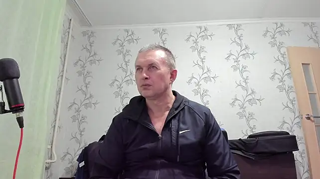 SanFrantsisko live cam on StripChat