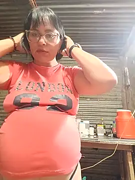 Dirty_Pregnant_Mommy