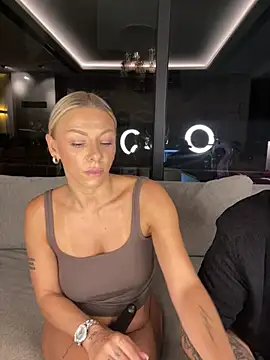 SexOnMyLvL live sex cam