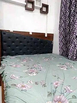 pushpa-ji07 live cam on StripChat