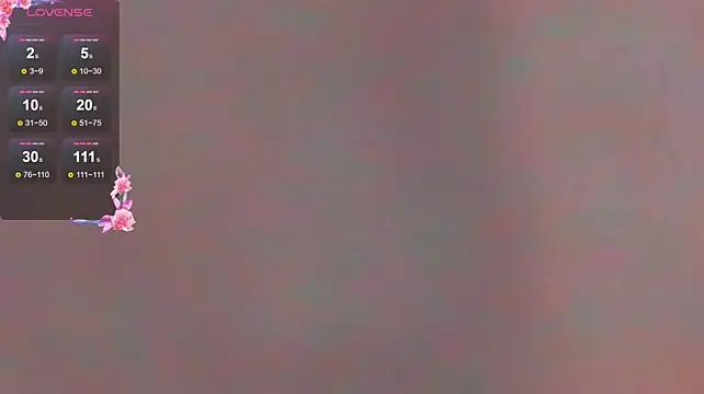 Elyra_Noir live cam on StripChat