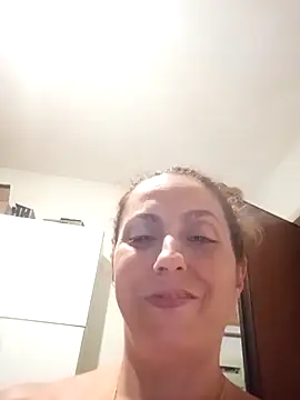 ariannasecret (G milf) - felice pussy + sborra CUM FREE