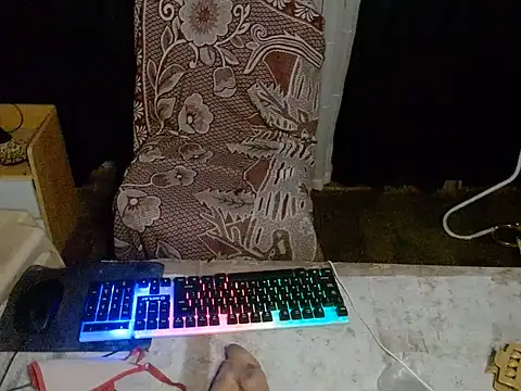 IvoneGodWill live cam on StripChat