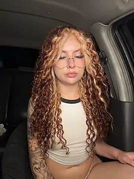 joyce-fire (F young) - Flash pussy😏🌸