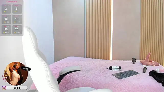 stephany_summer live cam on StripChat