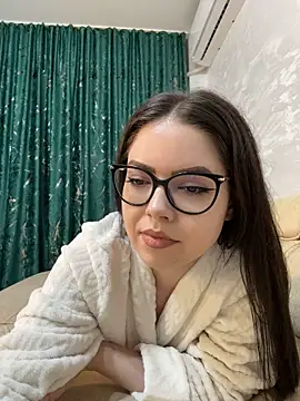 KaylaLewyss webcam