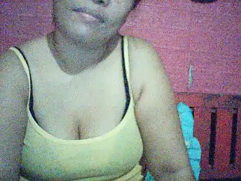 sweet_buncandy live cam on StripChat