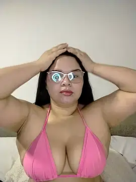 SamanthaStonee live cam on StripChat