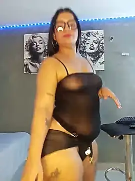 sexyzoe_69 (F young) - clap ass oil😎😋