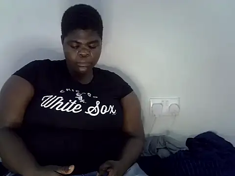 ebony_bbw254 live cam on StripChat