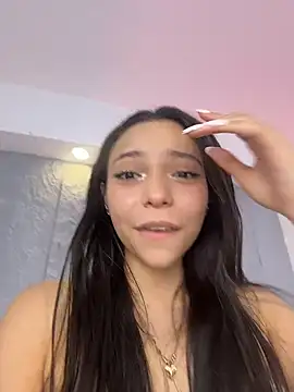 Mia_honey3