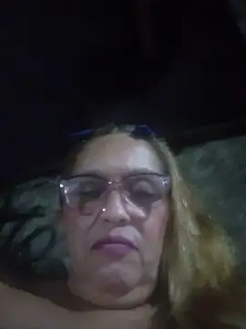 MOTHER_AND_SON09