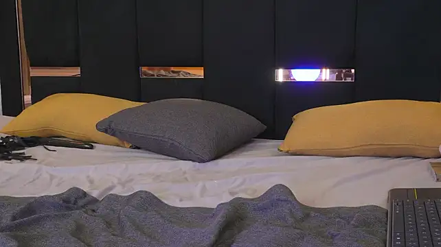 thomas_montiel webcam